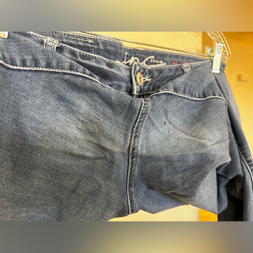 Women’s INC Preloved Denim Bootleg Curvy Fit Jeans, Size 12 - Picture 5 of 15